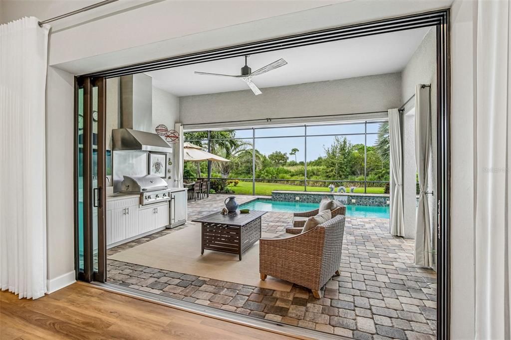 For Sale: $1,385,000 (3 beds, 3 baths, 2486 Square Feet)