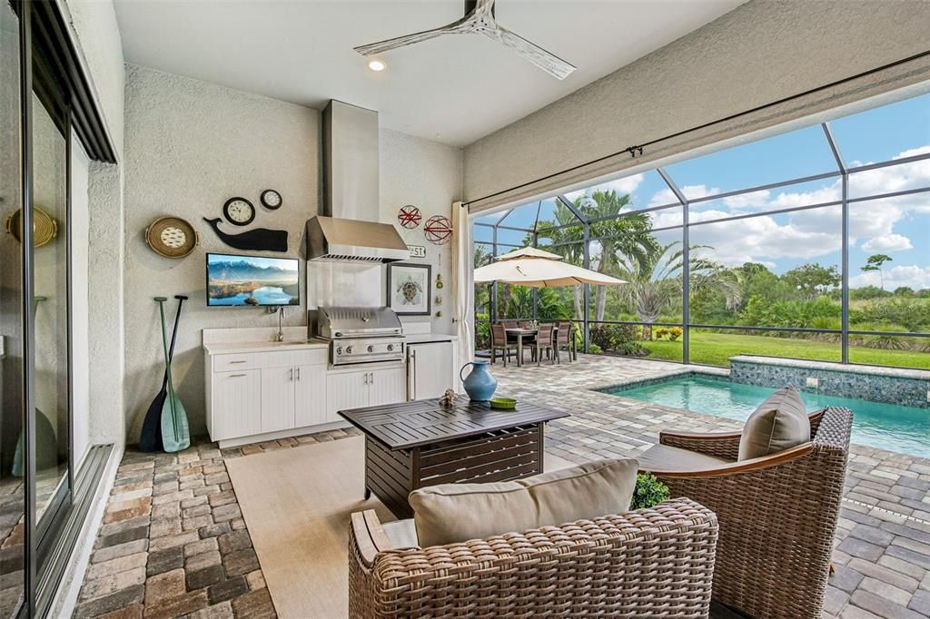 For Sale: $1,385,000 (3 beds, 3 baths, 2486 Square Feet)