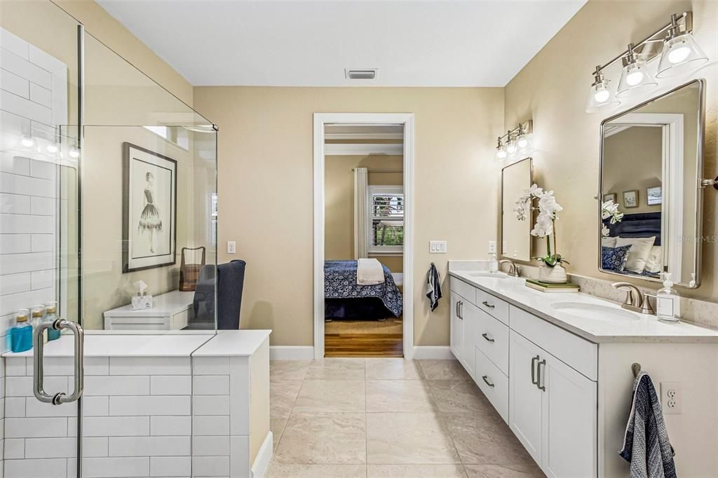 For Sale: $1,385,000 (3 beds, 3 baths, 2486 Square Feet)