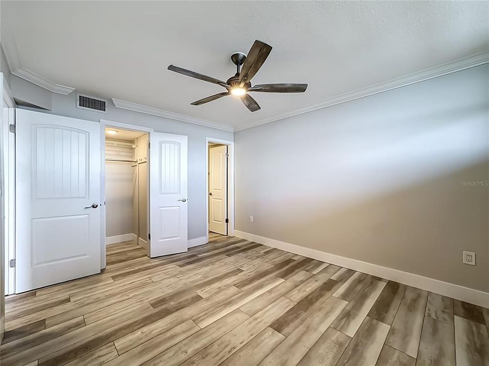 На продажу: $699,900 (2 спален, 2 ванн, 1232 Квадратных фут)