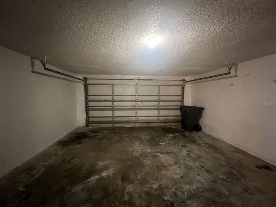 En Renta: $1,750 (3 camas, 2 baños, 1619 Pies cuadrados)