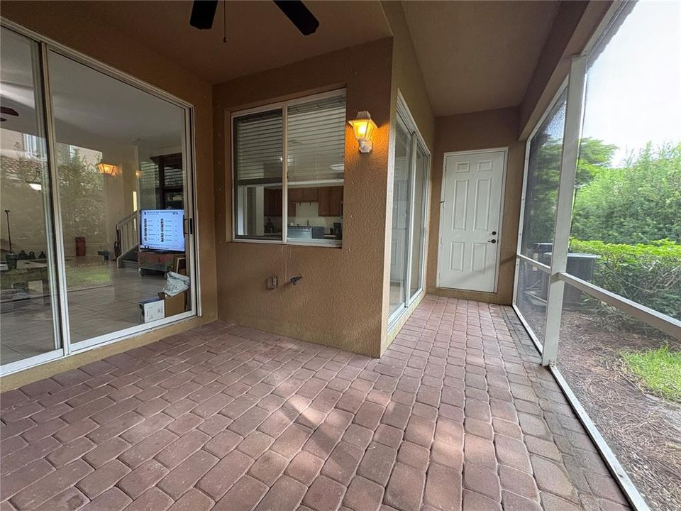 For Sale: $289,000 (3 beds, 2 baths, 1707 Square Feet)