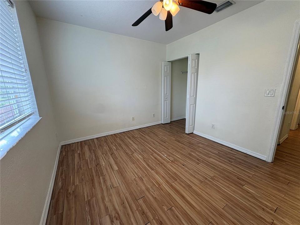 For Sale: $289,000 (3 beds, 2 baths, 1707 Square Feet)