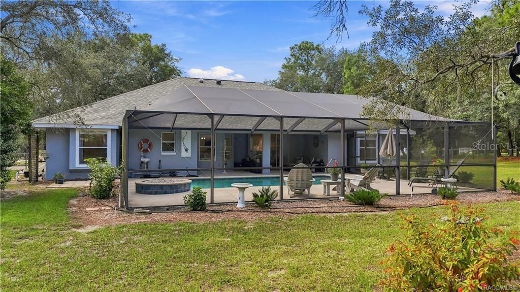 En Venta: $489,900 (4 camas, 2 baños, 2121 Pies cuadrados)