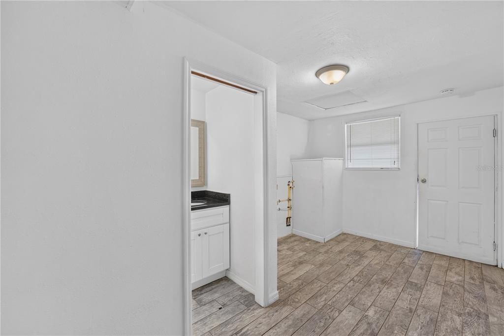 For Sale: $485,000 (3 beds, 2 baths, 1332 Square Feet)