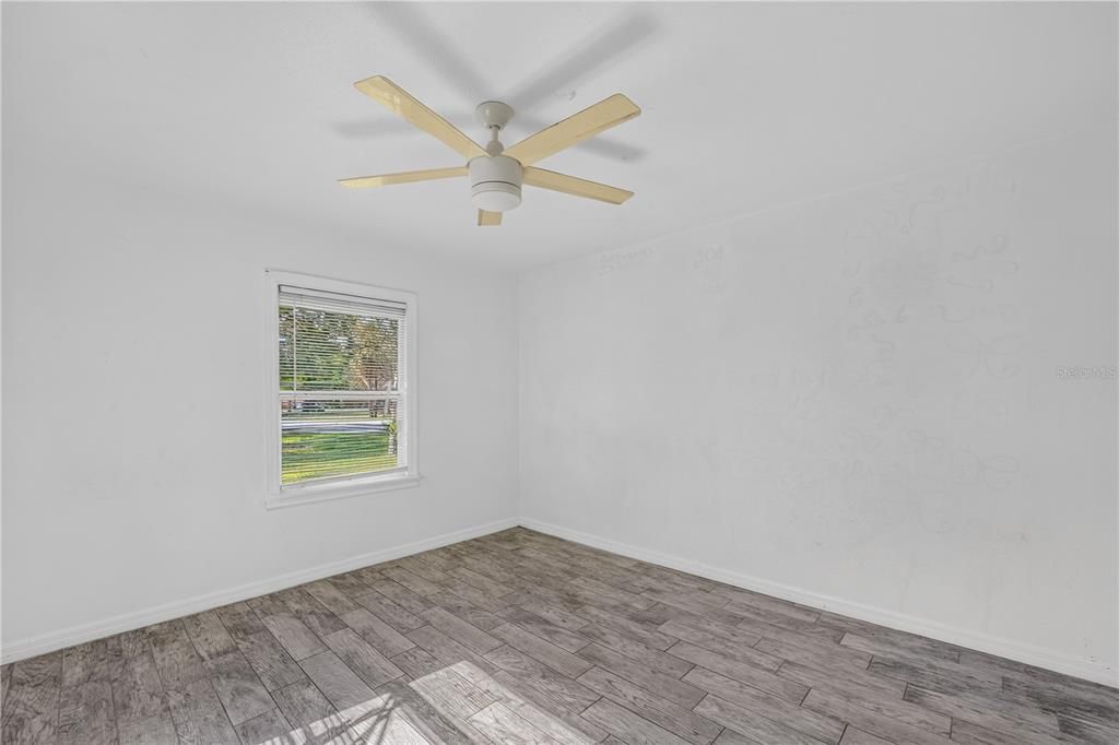 For Sale: $485,000 (3 beds, 2 baths, 1332 Square Feet)