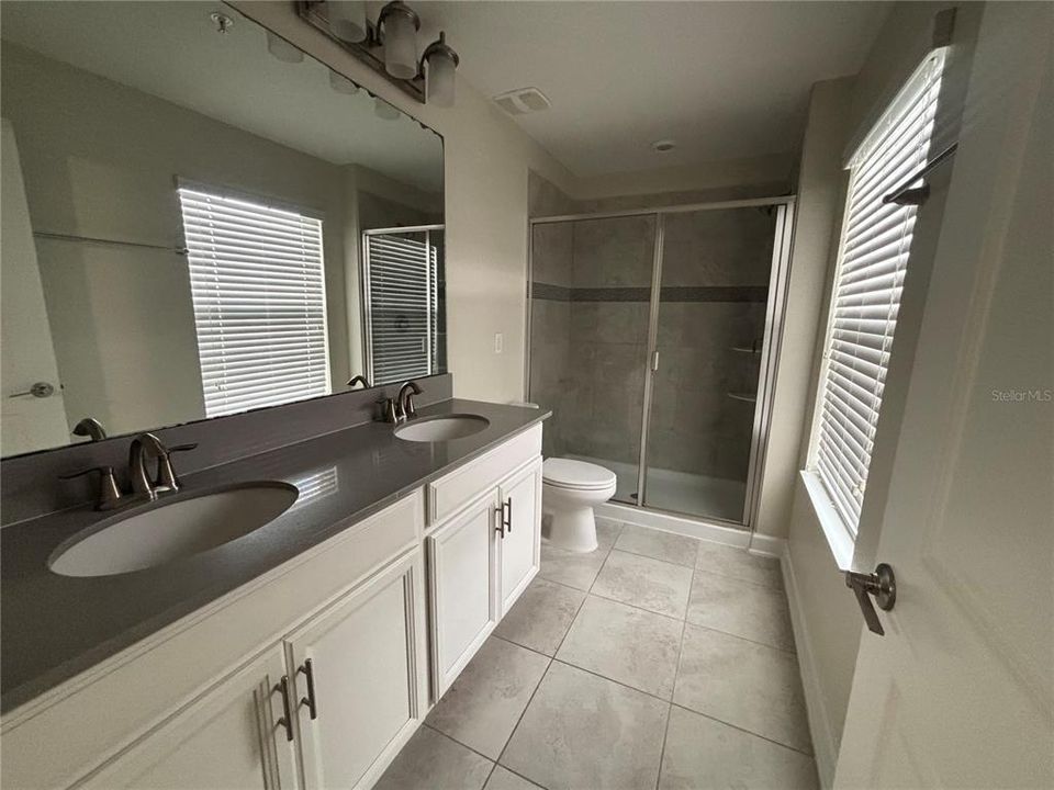 В аренду: $2,700 (3 спален, 2 ванн, 1615 Квадратных фут)