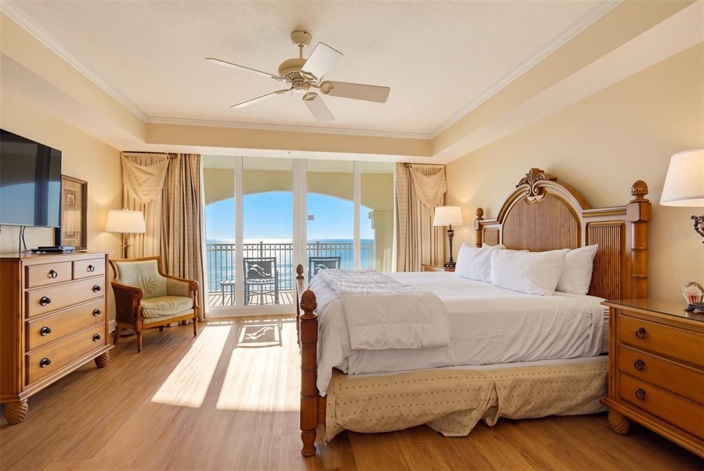 For Sale: $1,929,000 (4 beds, 4 baths, 3264 Square Feet)