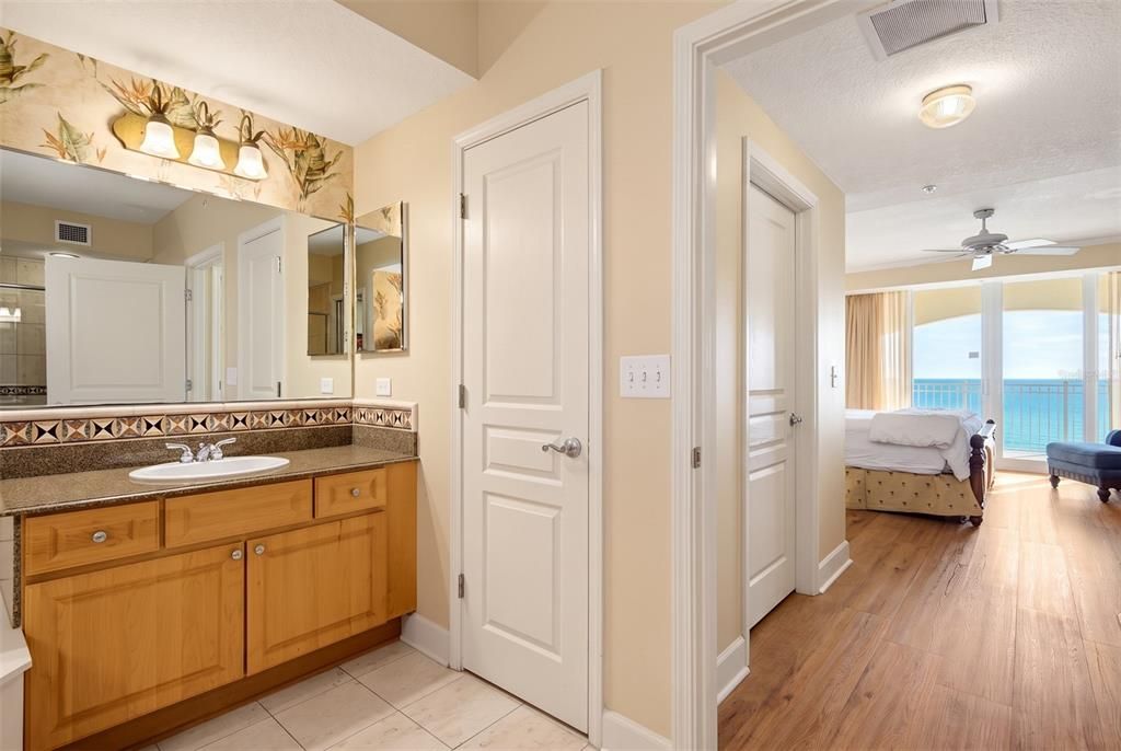 For Sale: $1,929,000 (4 beds, 4 baths, 3264 Square Feet)