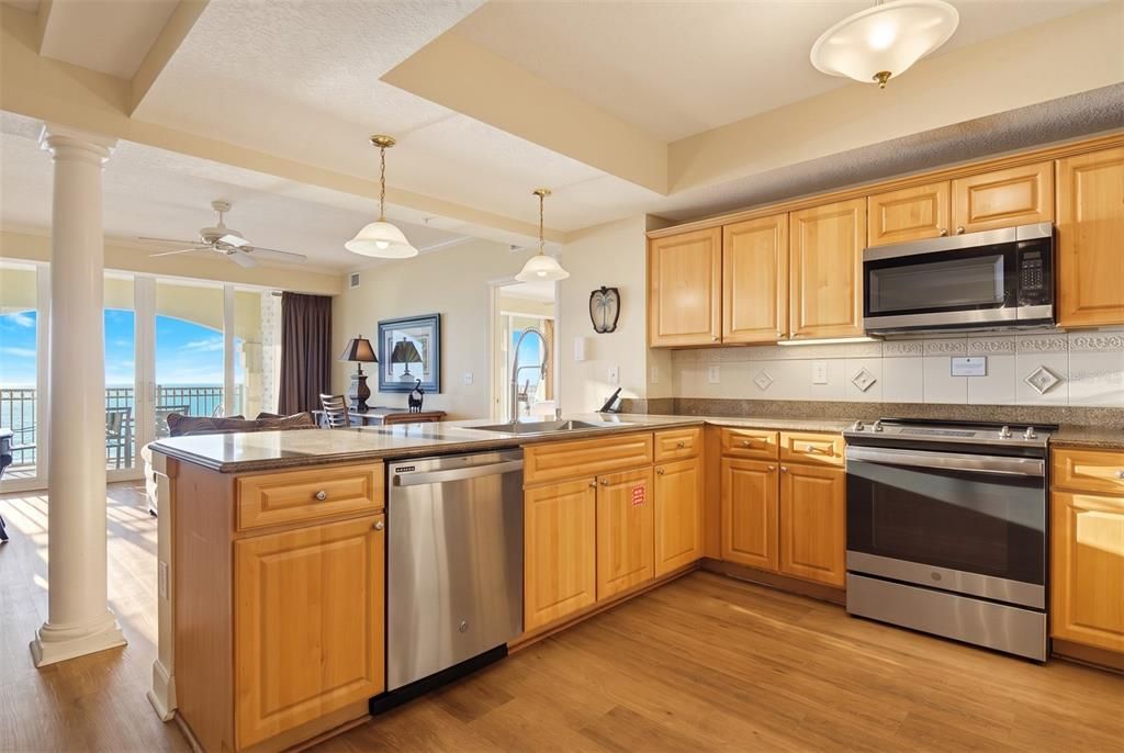 For Sale: $1,929,000 (4 beds, 4 baths, 3264 Square Feet)