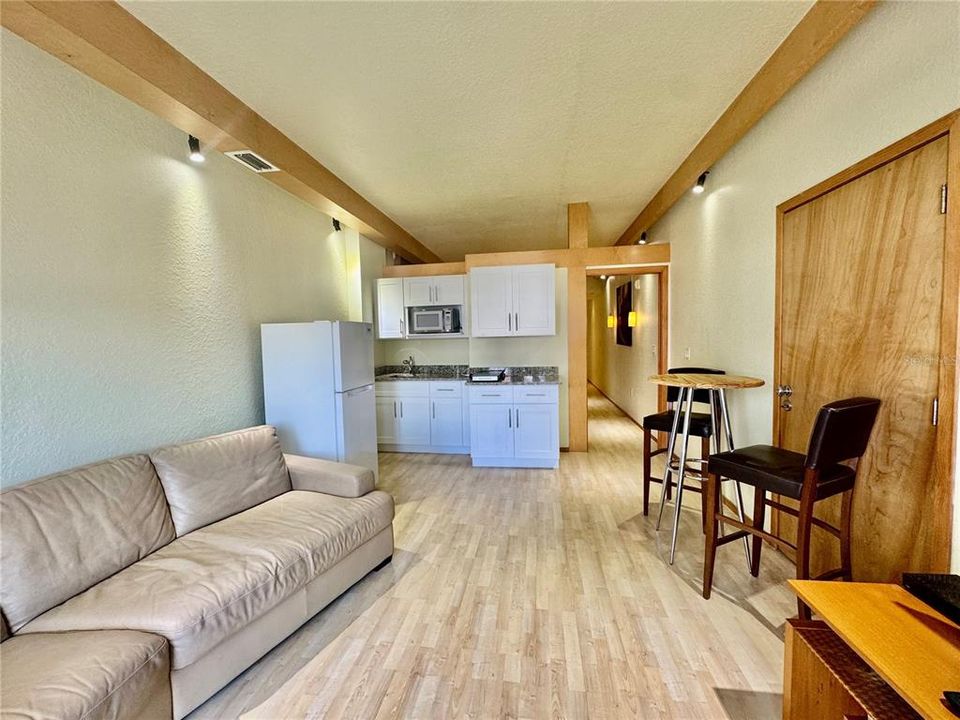 En Renta: $1,300 (1 camas, 1 baños, 625 Pies cuadrados)