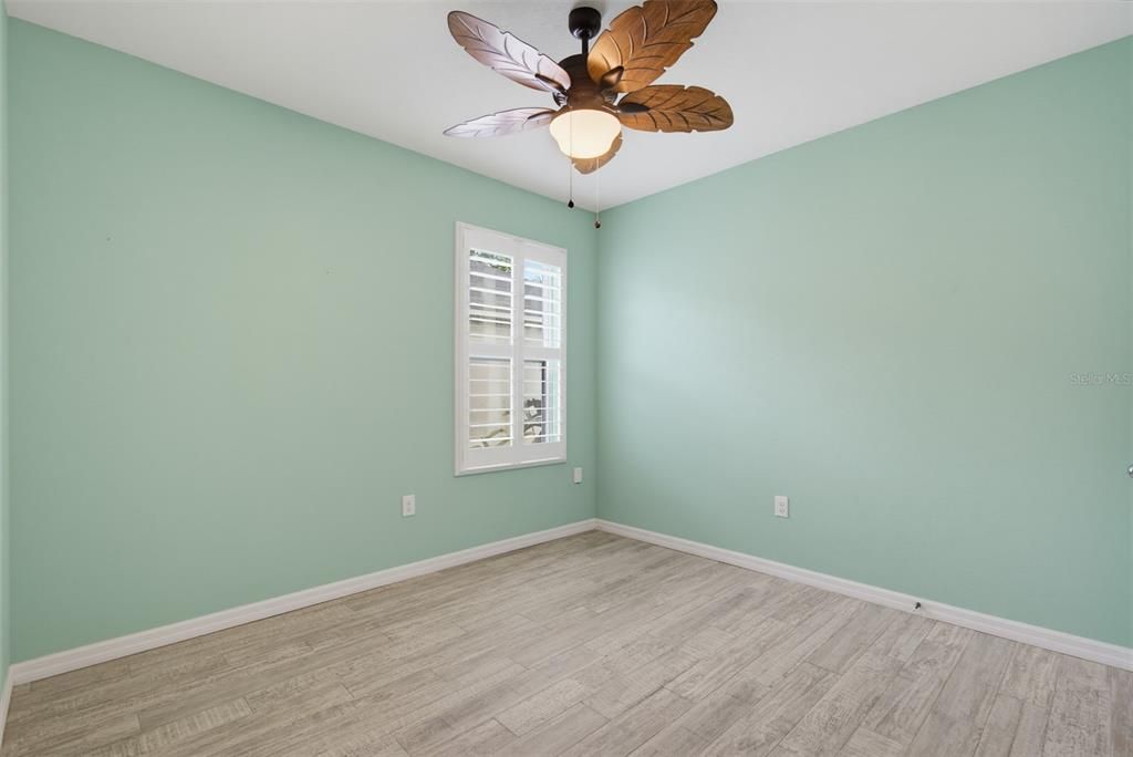 For Rent: $3,400 (4 beds, 2 baths, 1828 Square Feet)