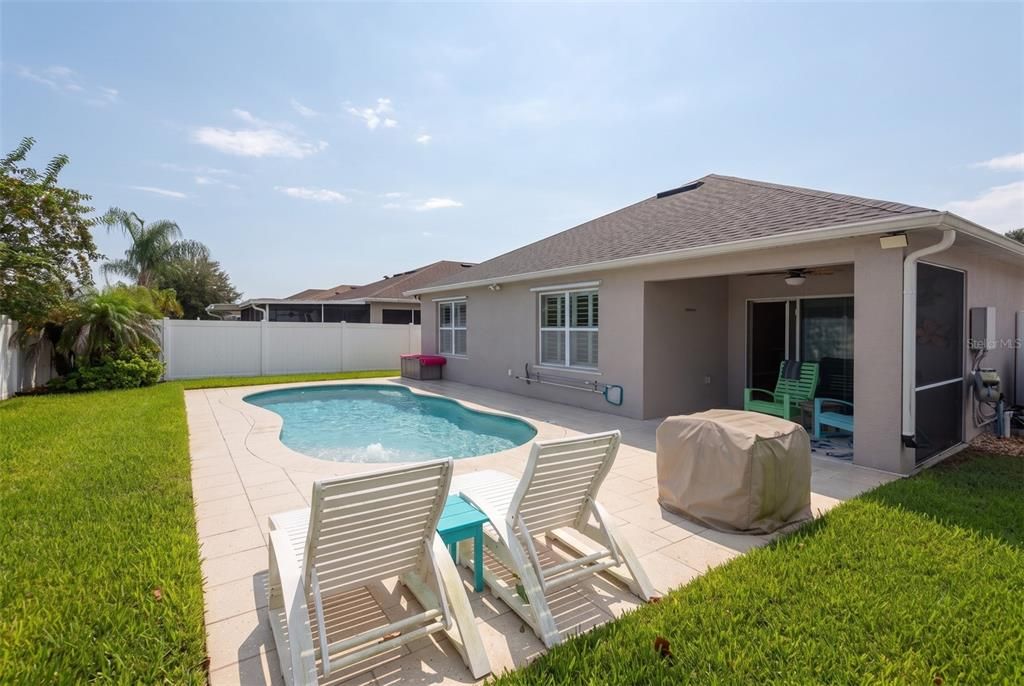 For Rent: $3,400 (4 beds, 2 baths, 1828 Square Feet)