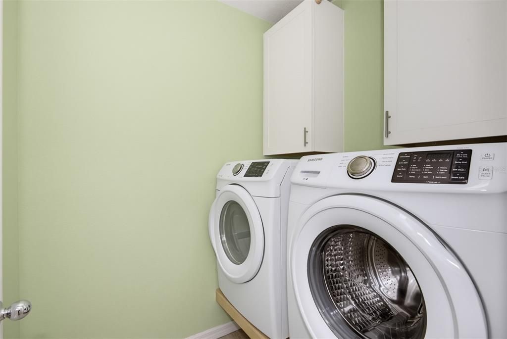 For Rent: $3,400 (4 beds, 2 baths, 1828 Square Feet)