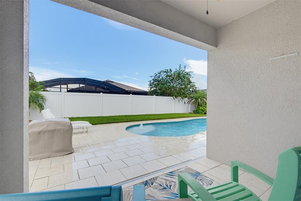 For Rent: $3,400 (4 beds, 2 baths, 1828 Square Feet)