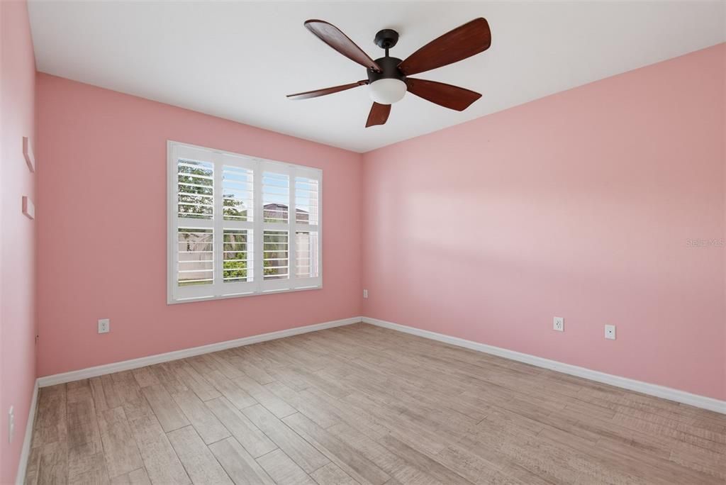 For Rent: $3,400 (4 beds, 2 baths, 1828 Square Feet)
