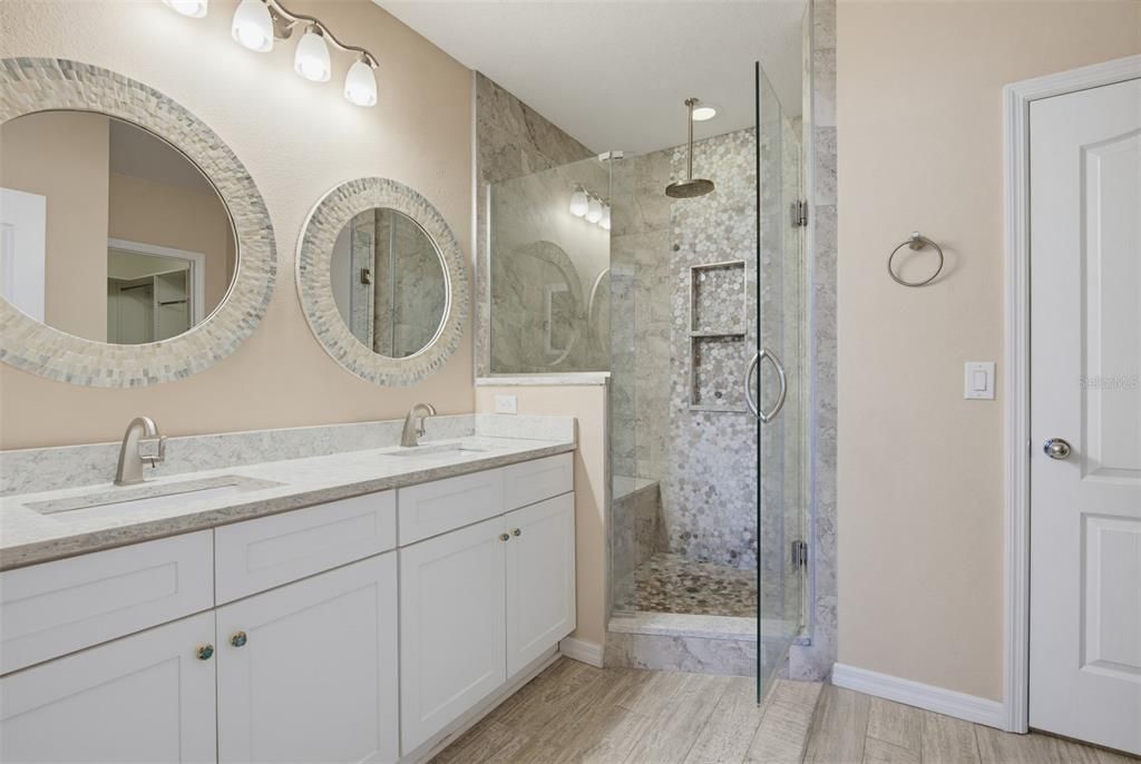 For Rent: $3,400 (4 beds, 2 baths, 1828 Square Feet)