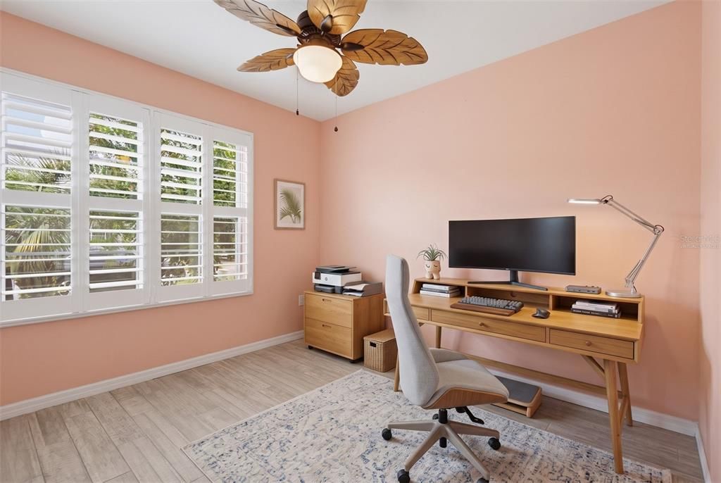 For Rent: $3,400 (4 beds, 2 baths, 1828 Square Feet)