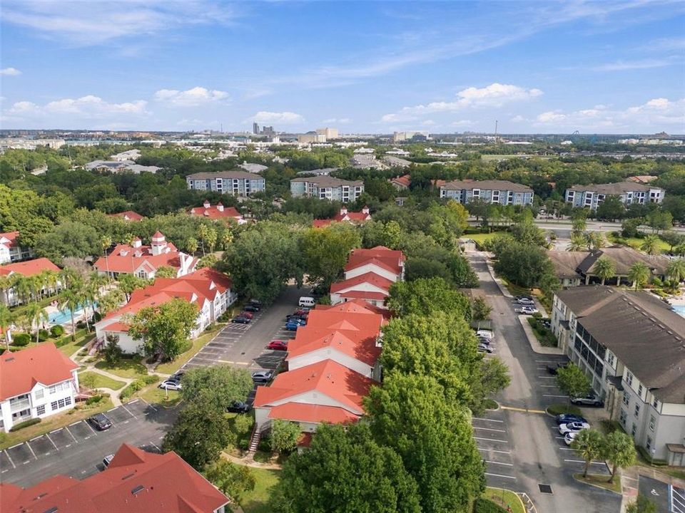 For Sale: $158,000 (1 beds, 1 baths, 754 Square Feet)