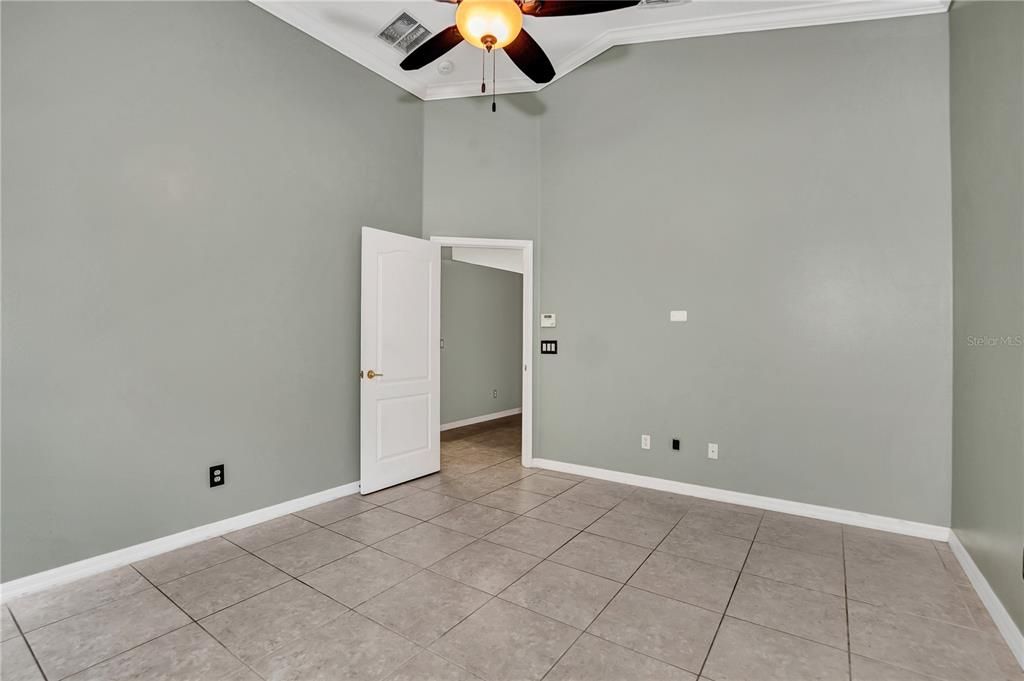 For Rent: $2,950 (3 beds, 2 baths, 1583 Square Feet)