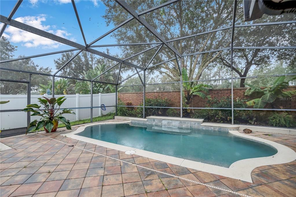 For Rent: $2,950 (3 beds, 2 baths, 1583 Square Feet)