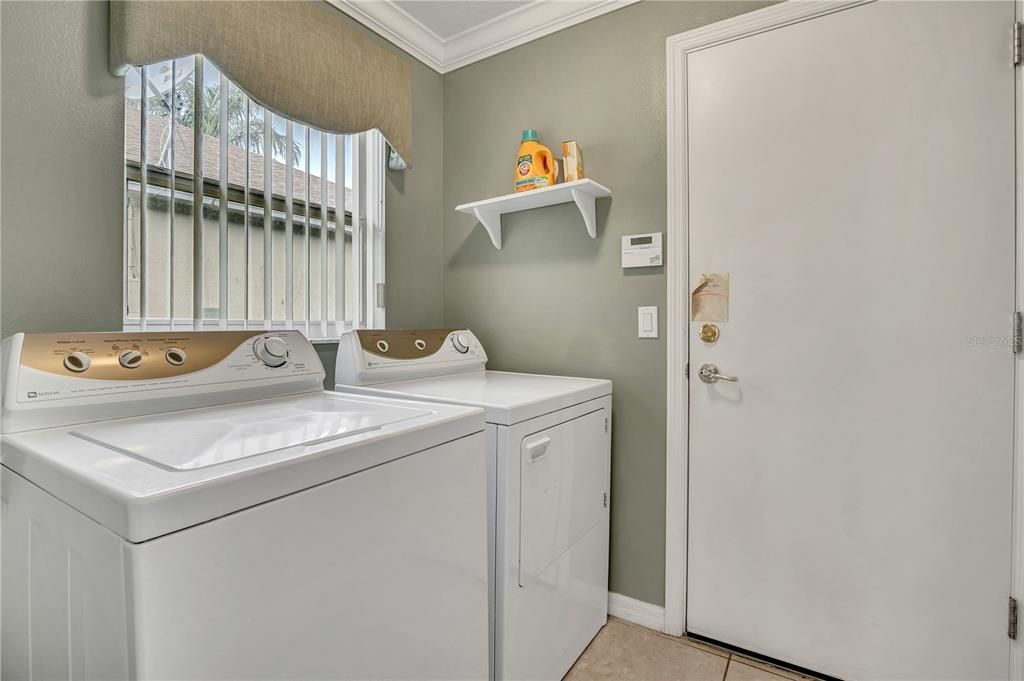 For Rent: $2,950 (3 beds, 2 baths, 1583 Square Feet)
