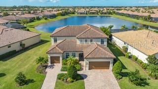 For Sale: $880,000 (6 beds, 4 baths, 3934 Square Feet)