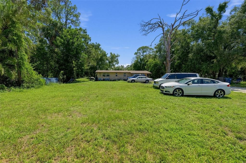 For Sale: $334,900 (1 beds, 1 baths, 1760 Square Feet)