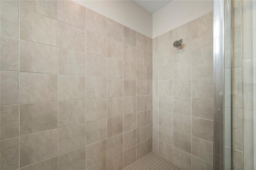 На продажу: $389,900 (4 спален, 3 ванн, 2031 Квадратных фут)