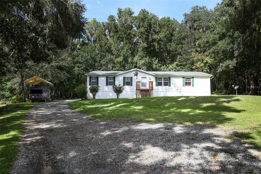For Sale: $445,000 (6 beds, 4 baths, 3360 Square Feet)