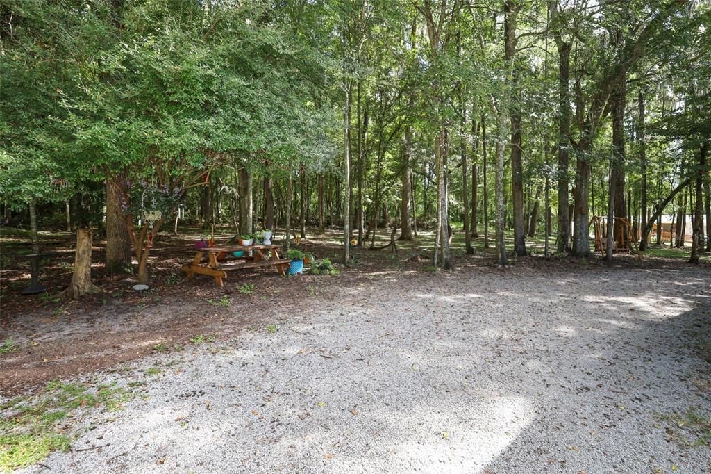For Sale: $445,000 (6 beds, 4 baths, 3360 Square Feet)
