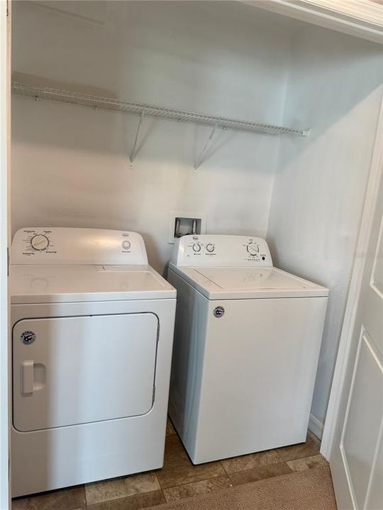 En Renta: $1,800 (4 camas, 2 baños, 1400 Pies cuadrados)