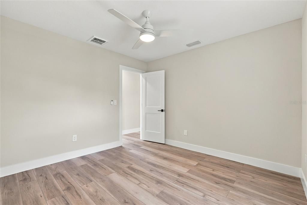 En Venta: $439,900 (3 camas, 2 baños, 1646 Pies cuadrados)