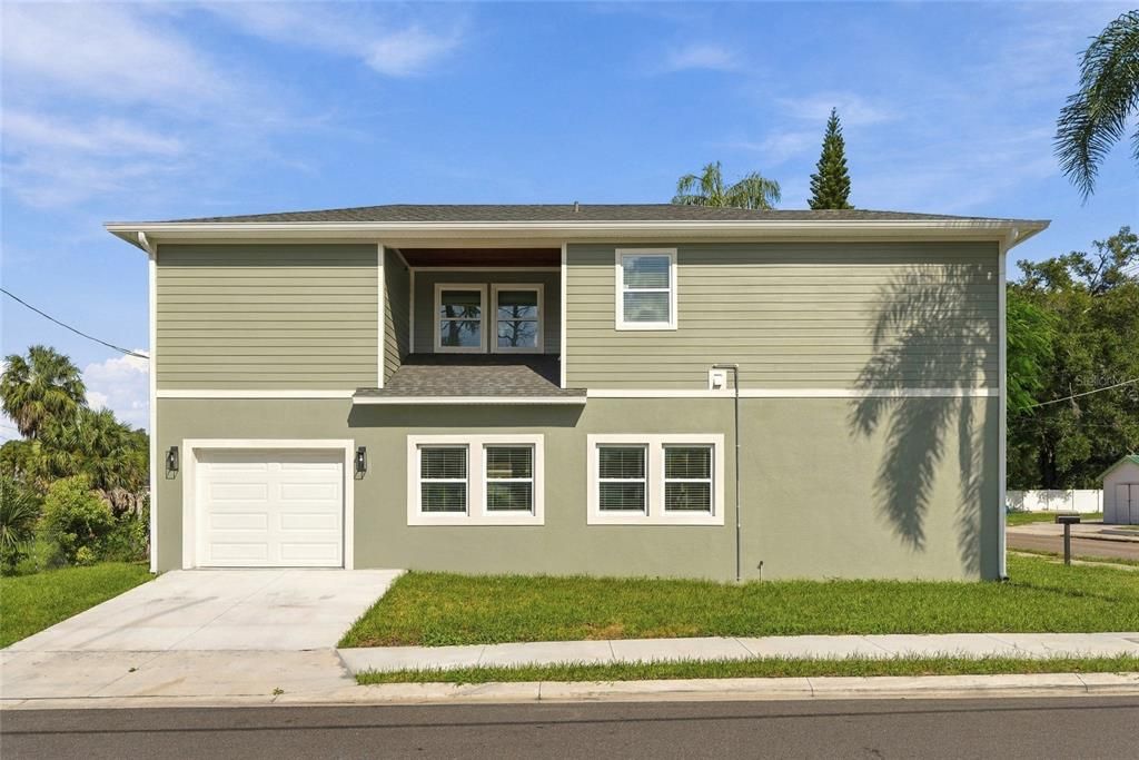En Venta: $439,900 (3 camas, 2 baños, 1646 Pies cuadrados)