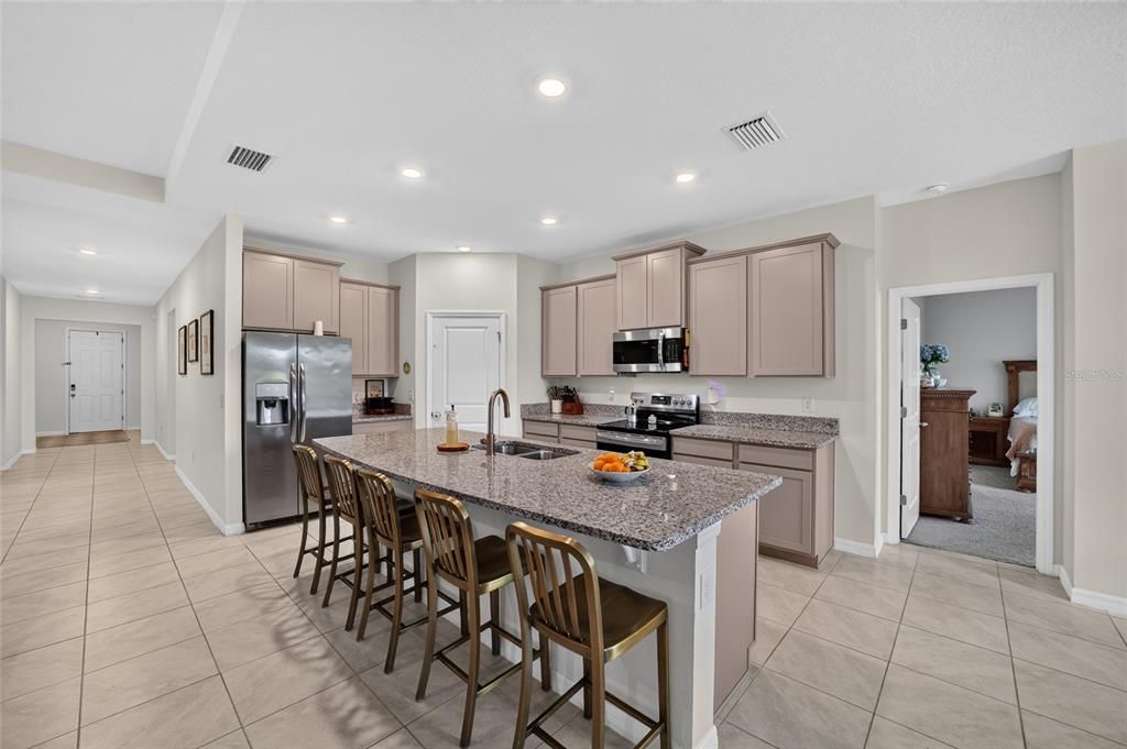 For Sale: $514,900 (4 beds, 3 baths, 2836 Square Feet)