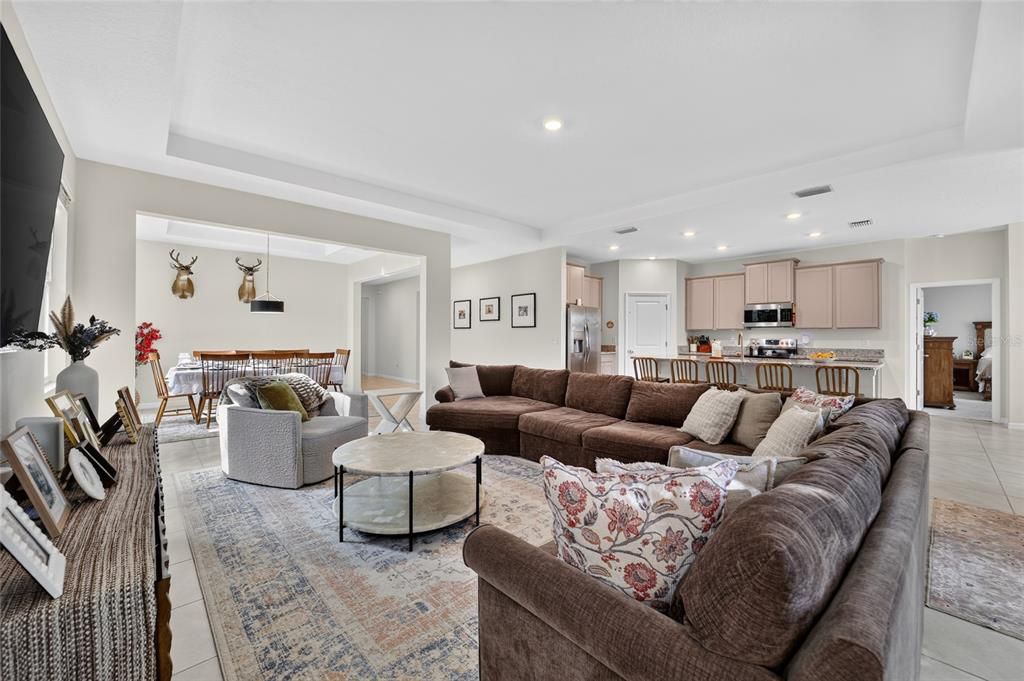 For Sale: $514,900 (4 beds, 3 baths, 2836 Square Feet)