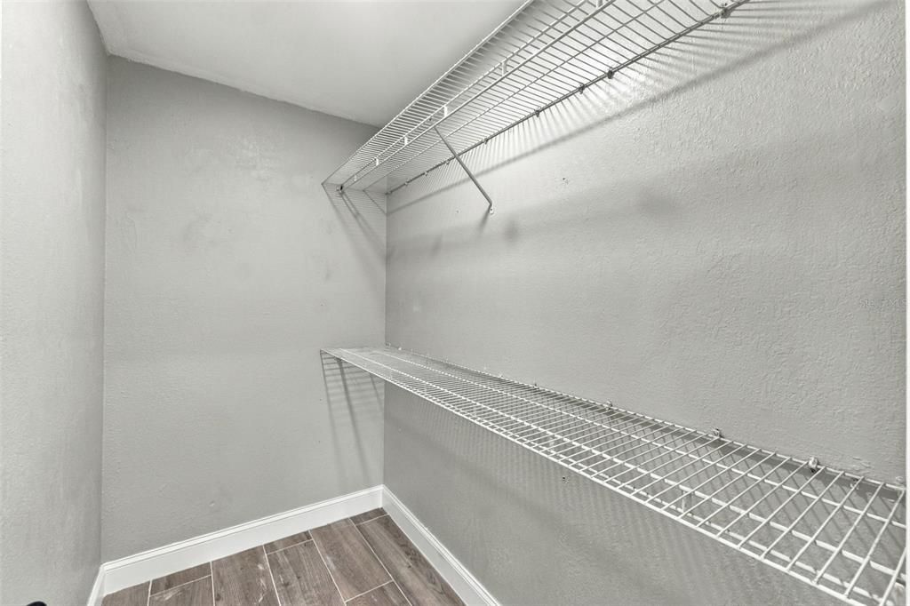 For Sale: $369,000 (3 beds, 2 baths, 1527 Square Feet)