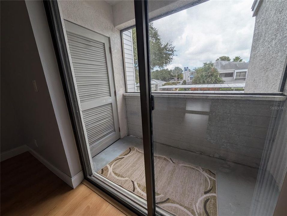 В аренду: $1,850 (2 спален, 2 ванн, 1040 Квадратных фут)