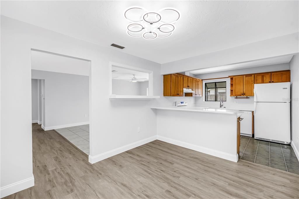 En Venta: $349,000 (3 camas, 2 baños, 1456 Pies cuadrados)