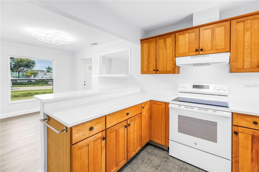 En Venta: $349,000 (3 camas, 2 baños, 1456 Pies cuadrados)