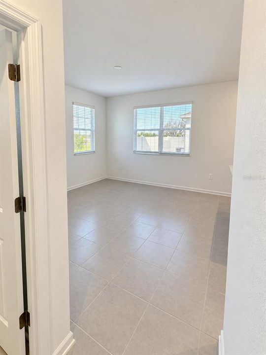 For Rent: $2,390 (3 beds, 2 baths, 1755 Square Feet)