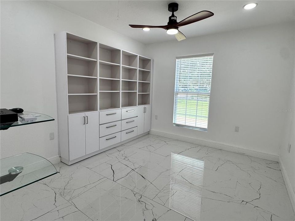 В аренду: $2,900 (5 спален, 2 ванн, 2164 Квадратных фут)