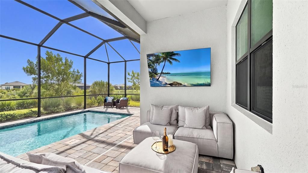 For Sale: $925,000 (3 beds, 3 baths, 2088 Square Feet)