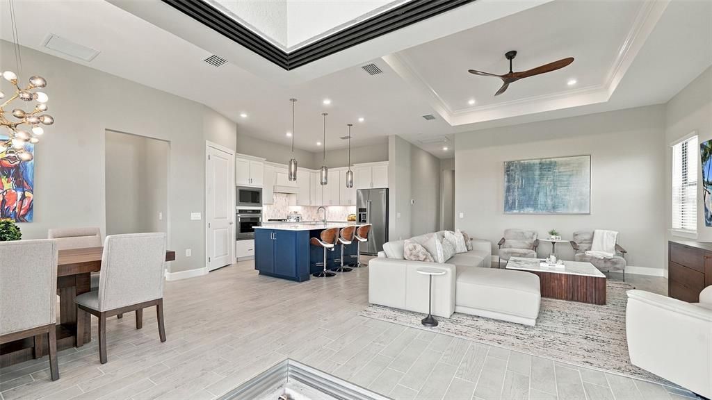 For Sale: $925,000 (3 beds, 3 baths, 2088 Square Feet)