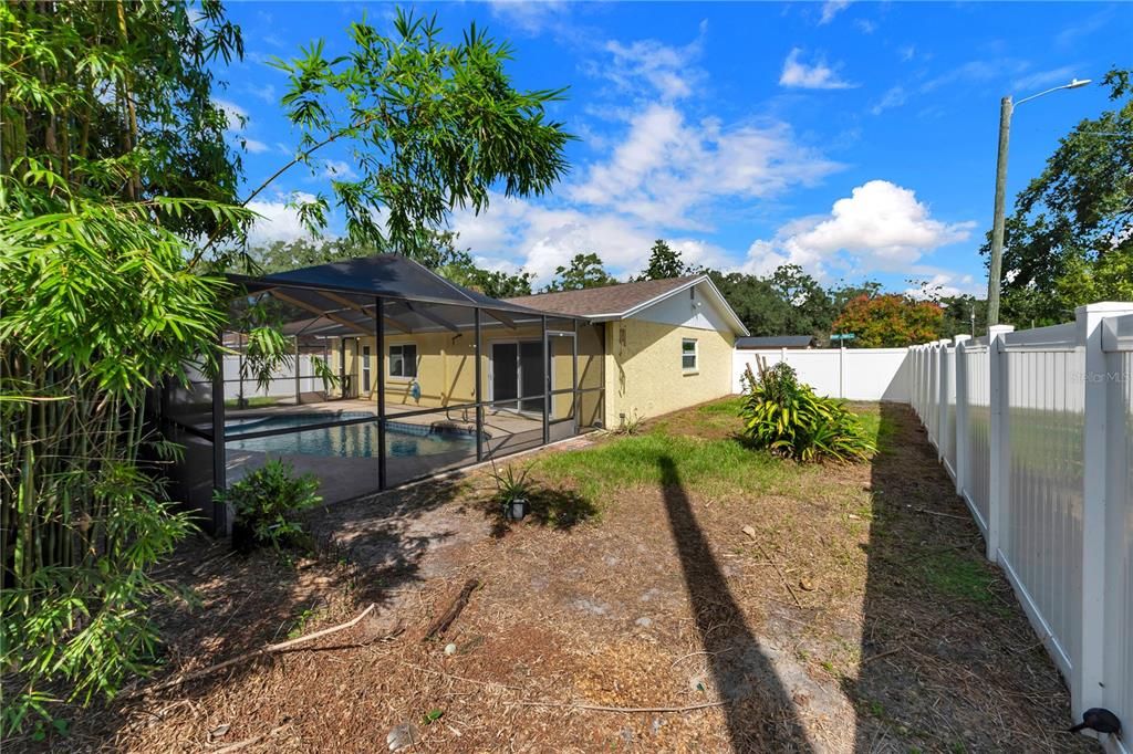 For Sale: $350,000 (3 beds, 2 baths, 1169 Square Feet)
