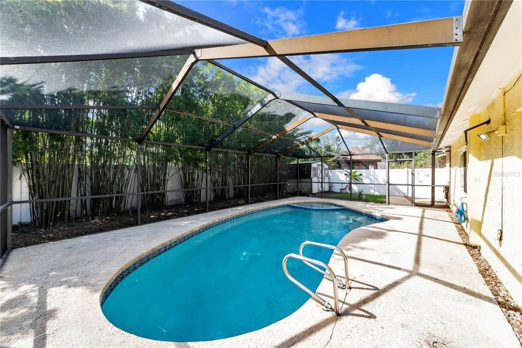 For Sale: $350,000 (3 beds, 2 baths, 1169 Square Feet)