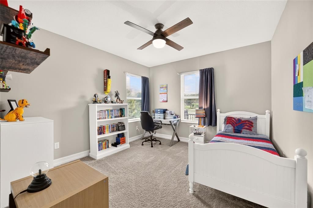 For Sale: $625,000 (5 beds, 4 baths, 3283 Square Feet)