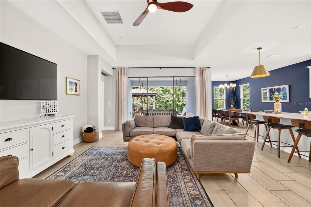 For Sale: $625,000 (5 beds, 4 baths, 3283 Square Feet)