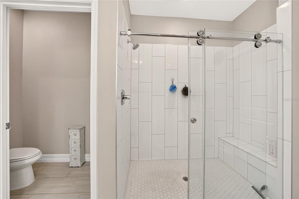 For Sale: $625,000 (5 beds, 4 baths, 3283 Square Feet)