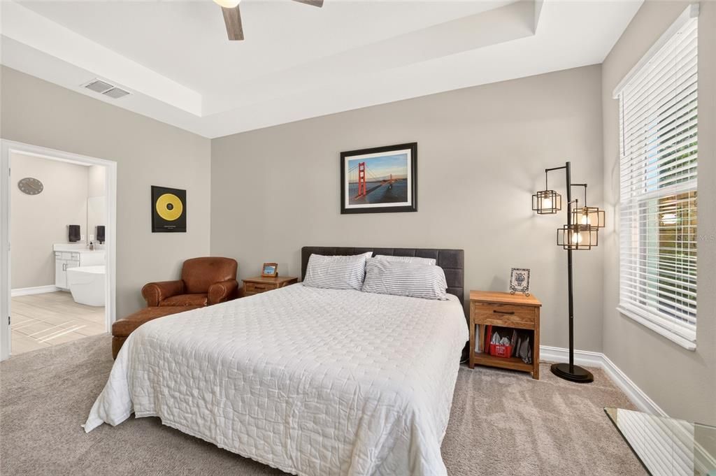 For Sale: $625,000 (5 beds, 4 baths, 3283 Square Feet)